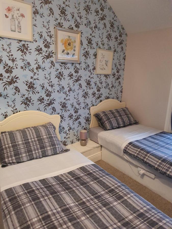 Gordon'S Guesthouse Loughrea Buitenkant foto