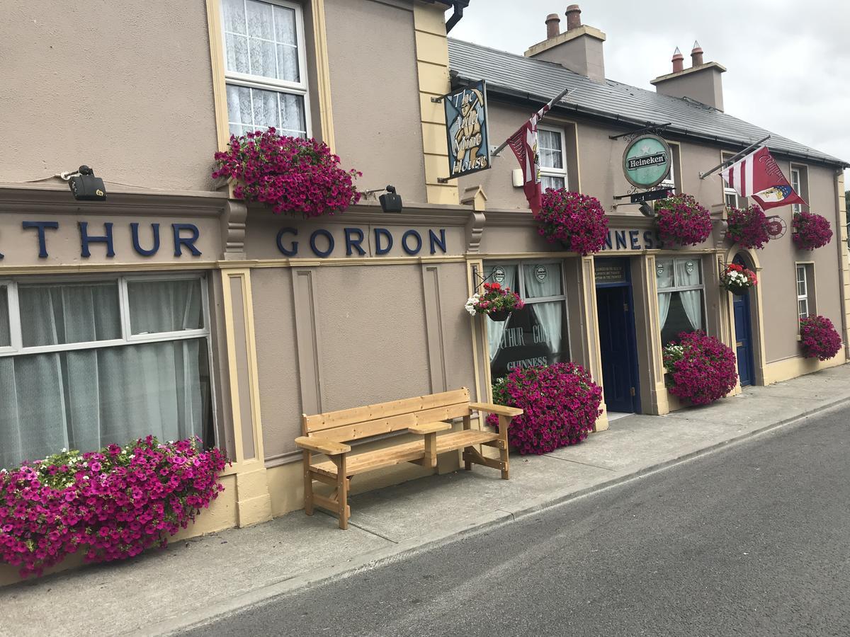Gordon'S Guesthouse Loughrea Buitenkant foto