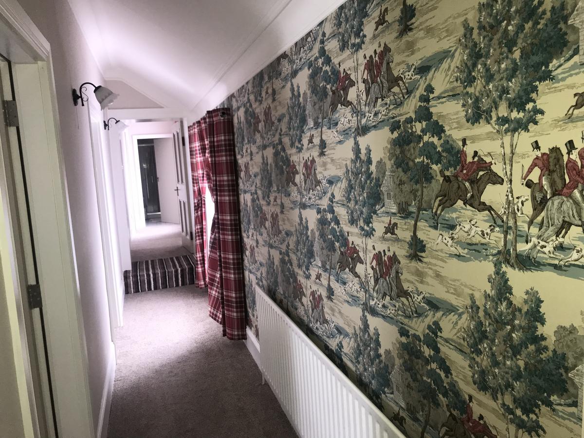 Gordon'S Guesthouse Loughrea Buitenkant foto